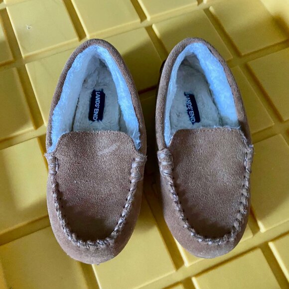 Girls Lands'End Brown Suede Leathers Slippers Moccasins Loafers Slip On … - Picture 1 of 5